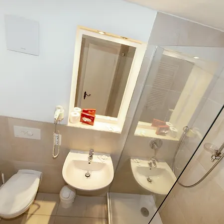Zum Kistlerwirt Apartment Gmund am Tegernsee Room photo